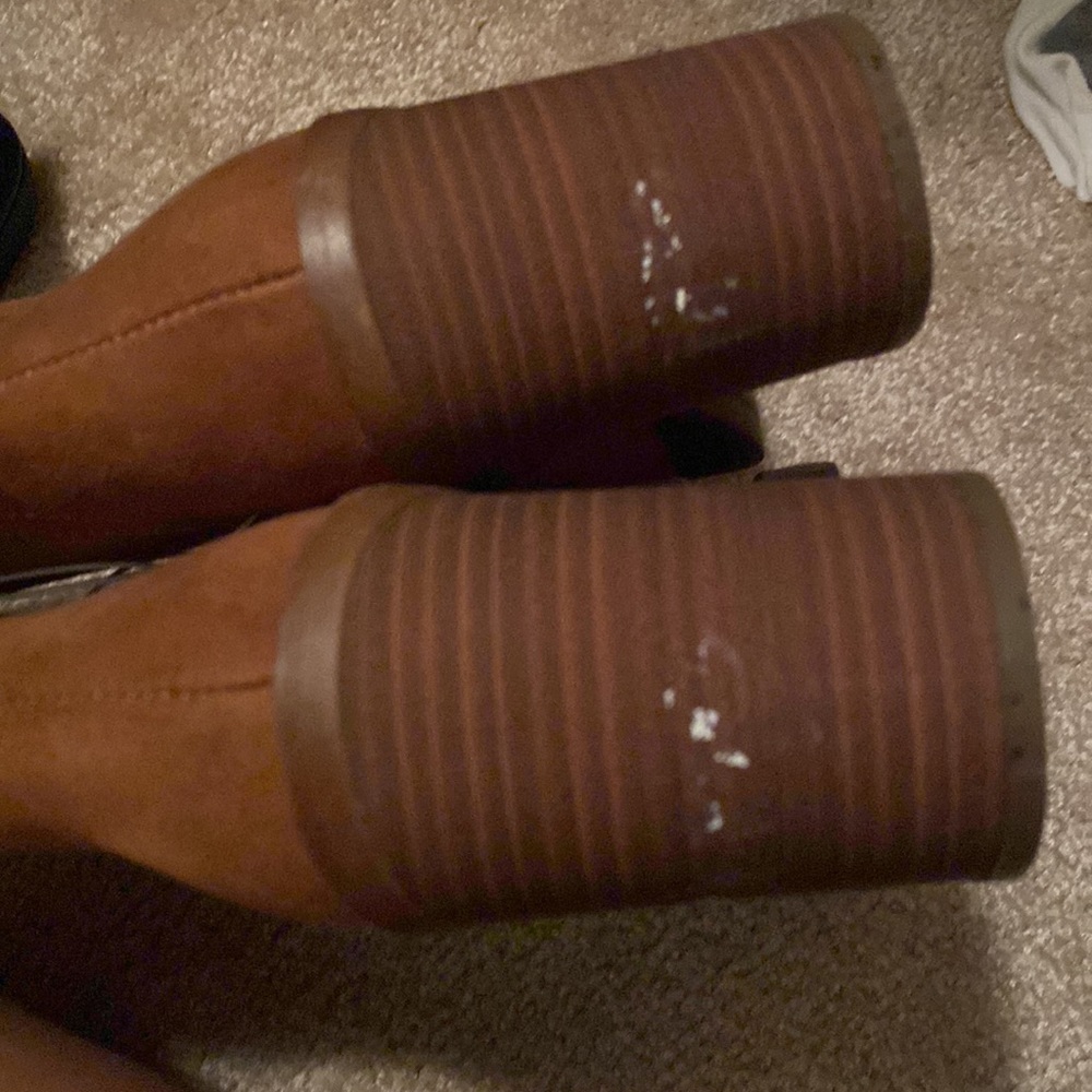 Universal Thread Boots - Picture 3 of 6